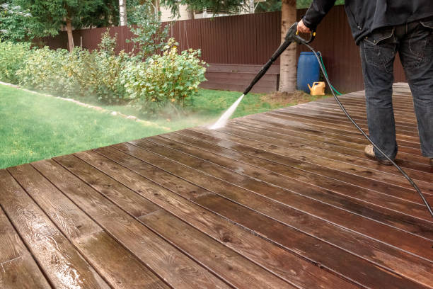 Best Pool Deck Cleaning  in Washington, PA
